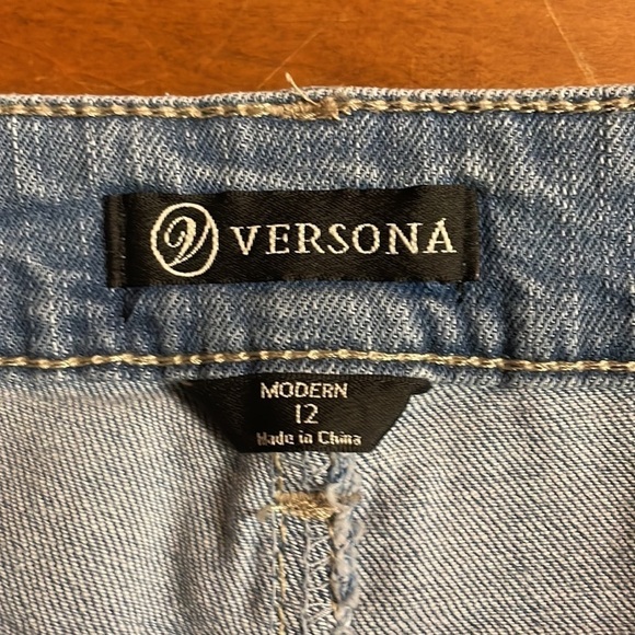VERSONA NWT Button Fly Shorts Size 12 - Picture 5 of 9